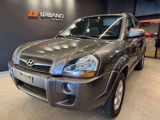 HYUNDAI TUCSON 2.0 MPFI GLS TOP 16V 143CV 2WD FLEX 4P AUTOMÁTICO